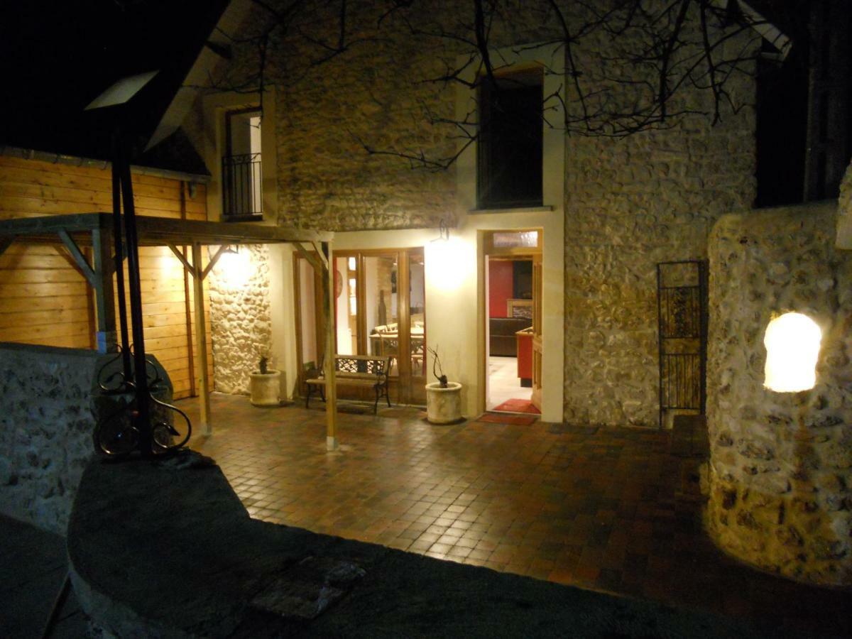 Gite La Nuit Etoilee Chez Champagne Mathelin Mareuil-le-Port Eksteriør bilde